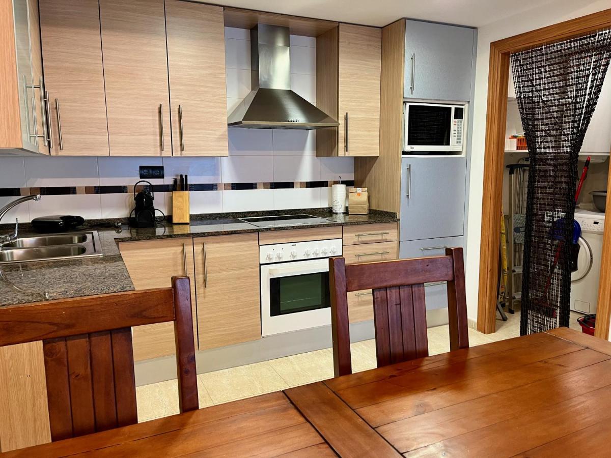 Golden Beach Apartamentos ซันต์การ์เลสเดลาราปีตา ภายนอก รูปภาพ