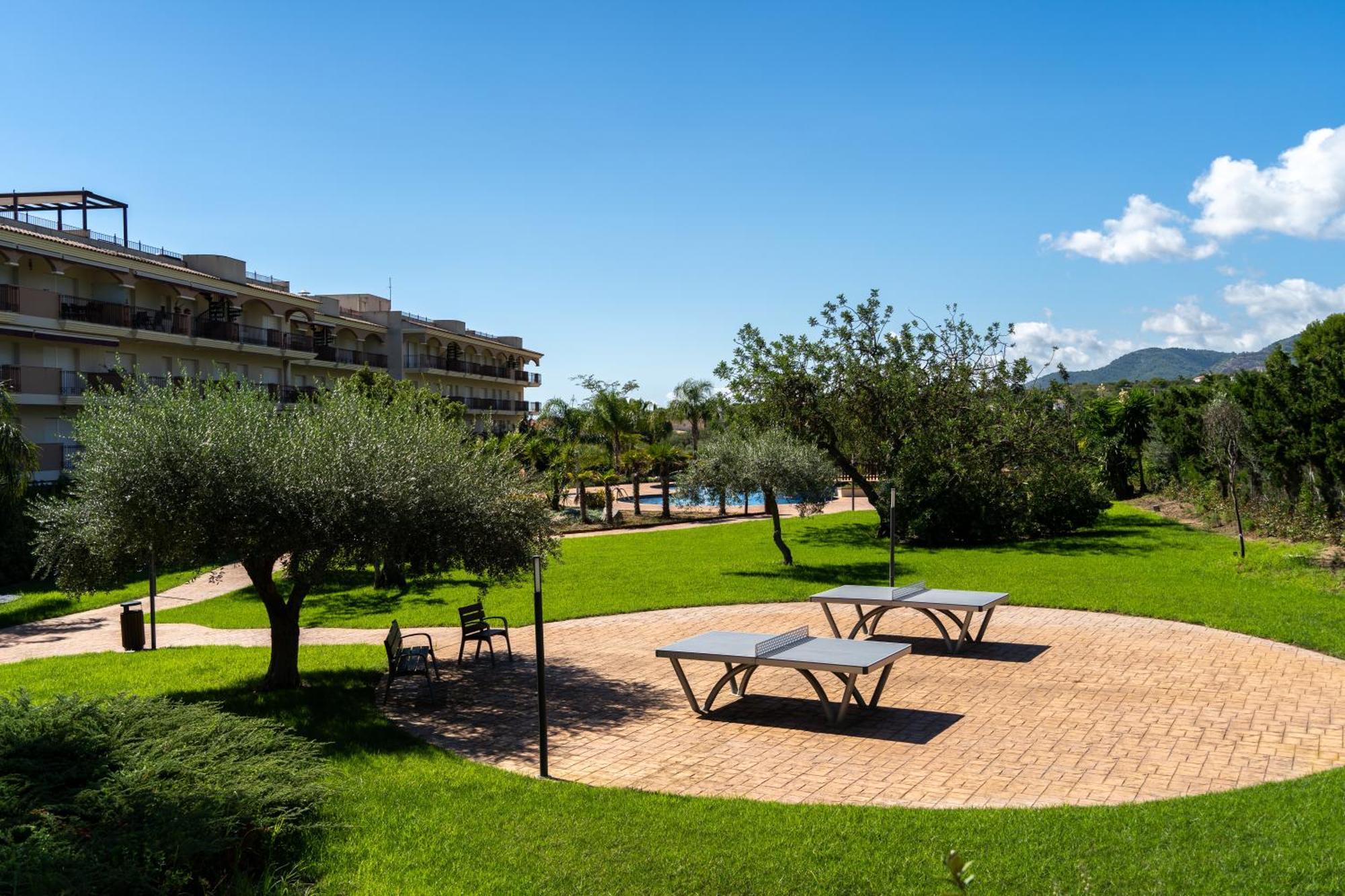 Golden Beach Apartamentos ซันต์การ์เลสเดลาราปีตา ภายนอก รูปภาพ