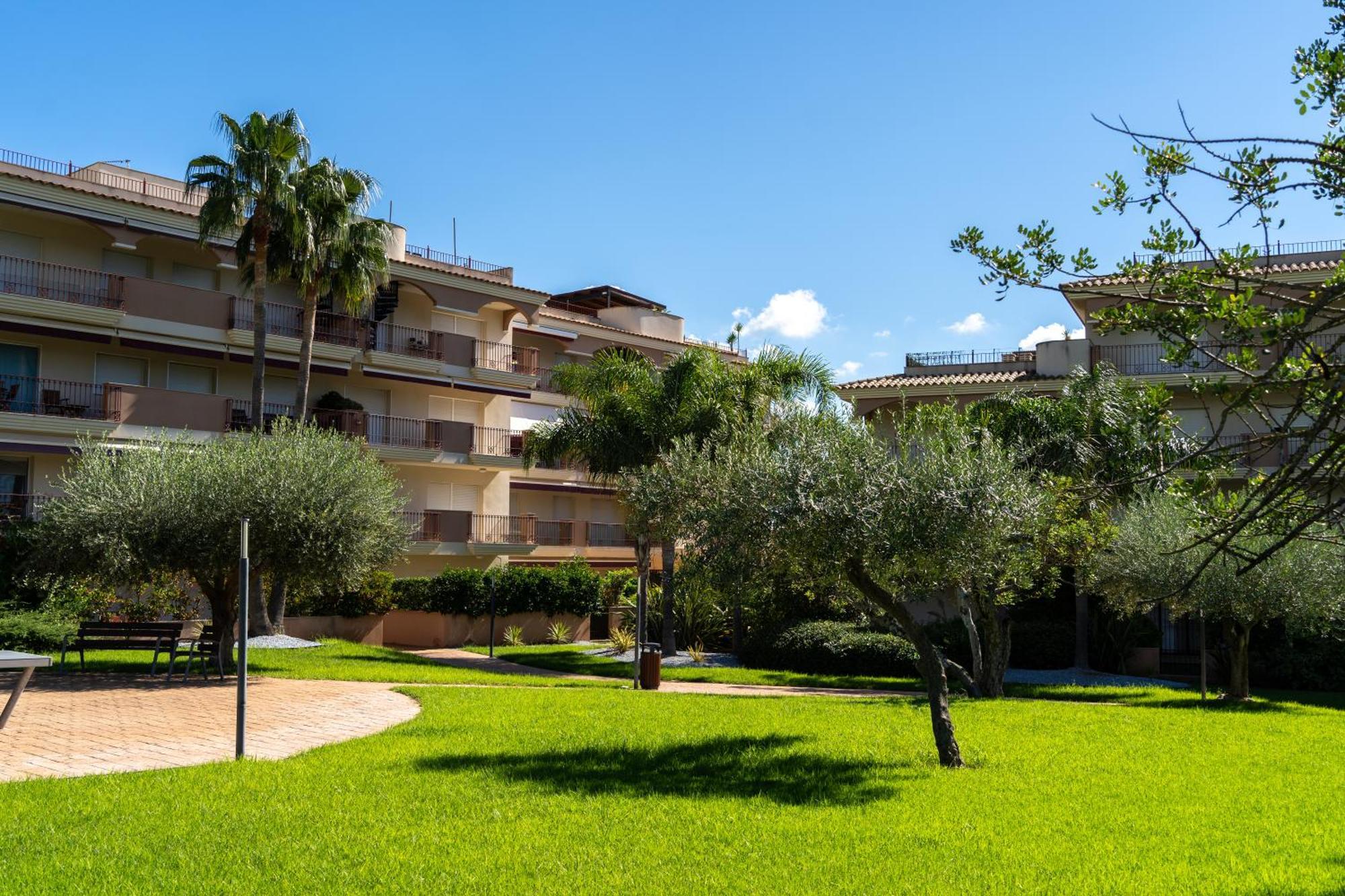 Golden Beach Apartamentos ซันต์การ์เลสเดลาราปีตา ภายนอก รูปภาพ