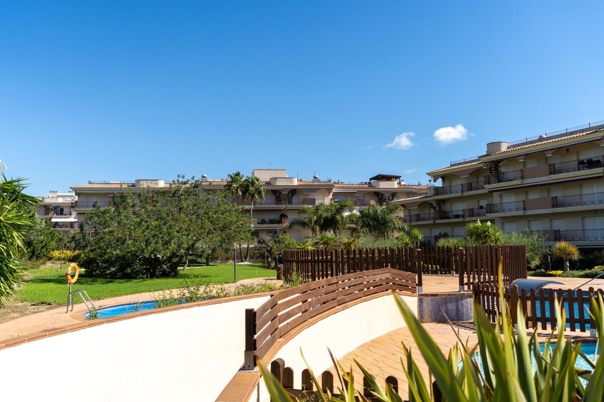 Golden Beach Apartamentos ซันต์การ์เลสเดลาราปีตา ภายนอก รูปภาพ
