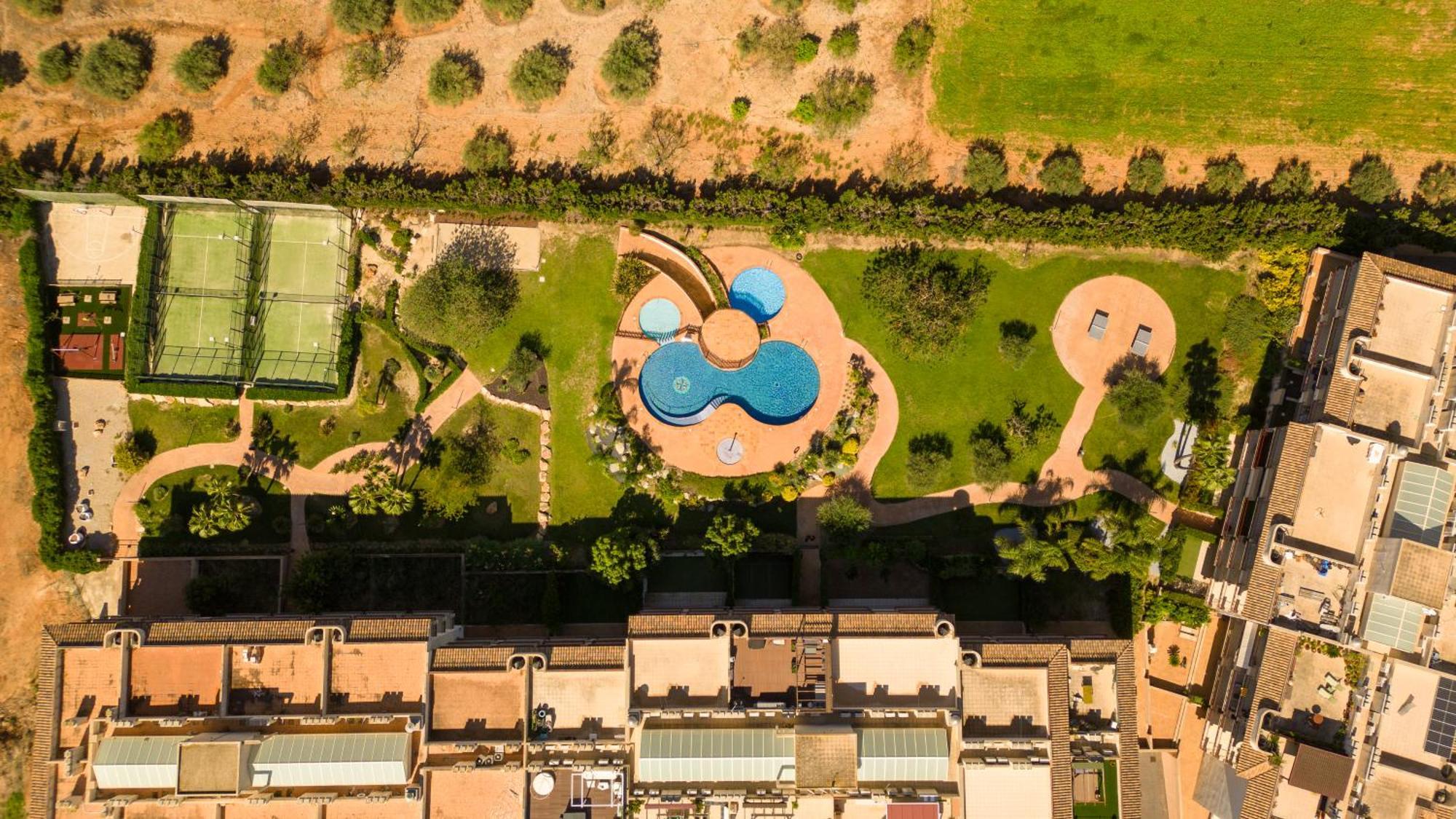 Golden Beach Apartamentos ซันต์การ์เลสเดลาราปีตา ภายนอก รูปภาพ