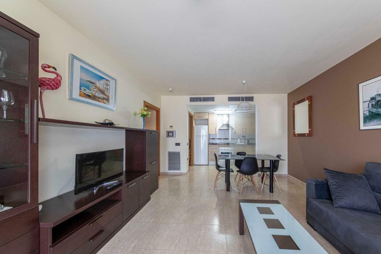 Golden Beach Apartamentos ซันต์การ์เลสเดลาราปีตา ภายนอก รูปภาพ